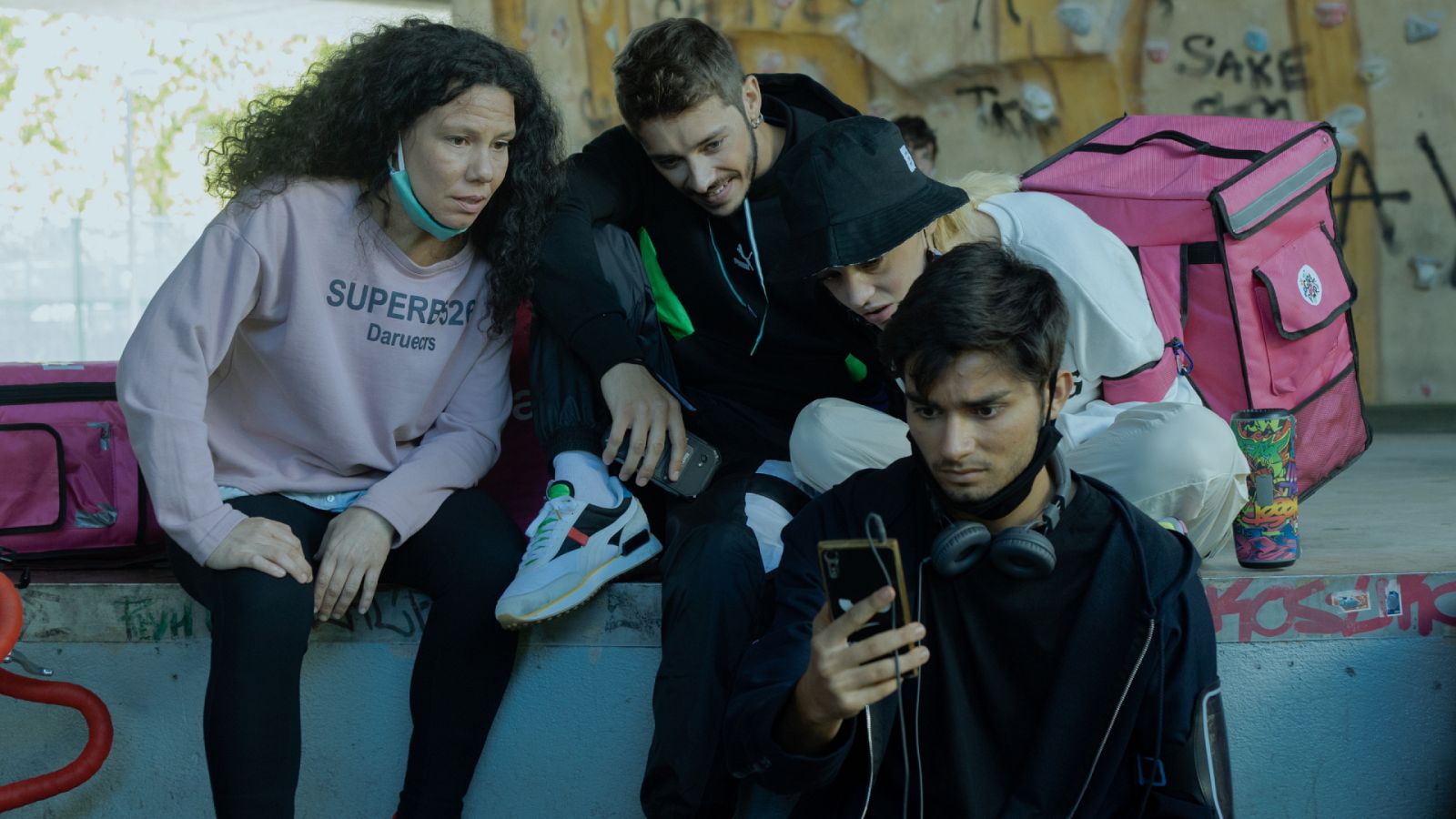 Las 5 razones por las que debes ver 'Riders', la nueva serie de Playz