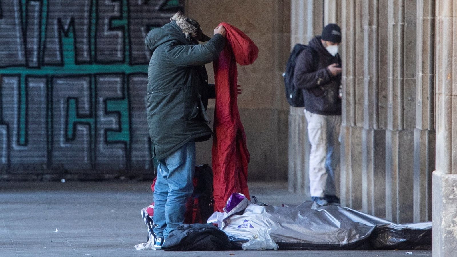 La discriminación o violencia contra las personas sin hogar se perseguirá como delito de odio