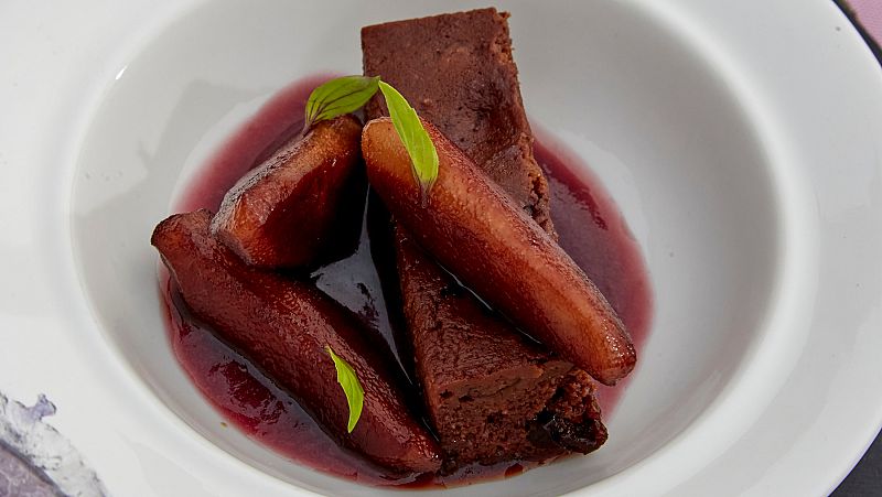 Receta de "Cuaresma en Malasa�a" de peras al vino 