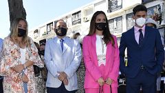 Gloria Camila se desvincula de su tío José Antonio y explica el porqué de su traje rosa
