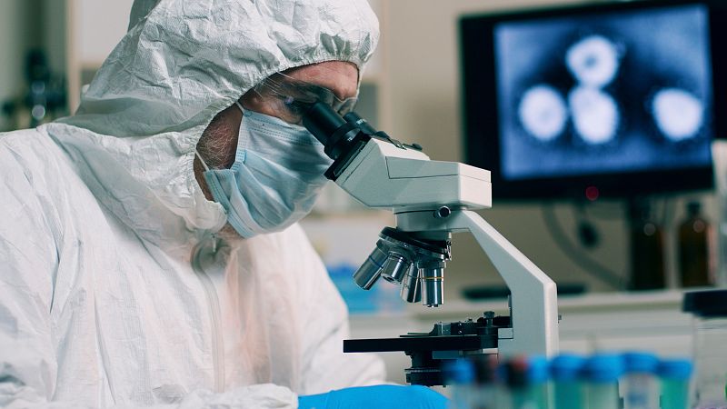 Combinar AstraZeneca con Pfizer también potencia la inmunidad celular, según el ensayo CombivacS 