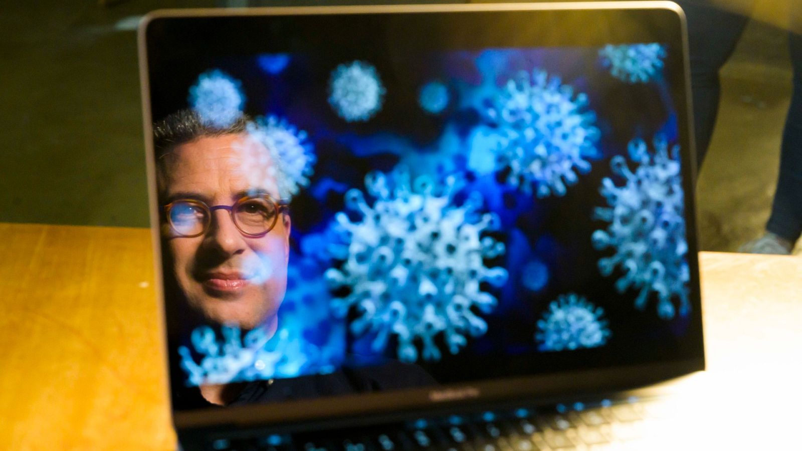 Quique Bassat, a 'Noms propis'