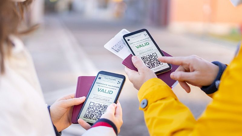 El Parlamento Europeo aprueba el pasaporte COVID para impulsar los viajes este verano