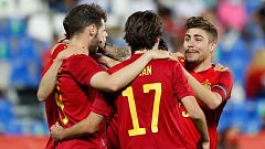 España golea a Lituania con 16 debuts