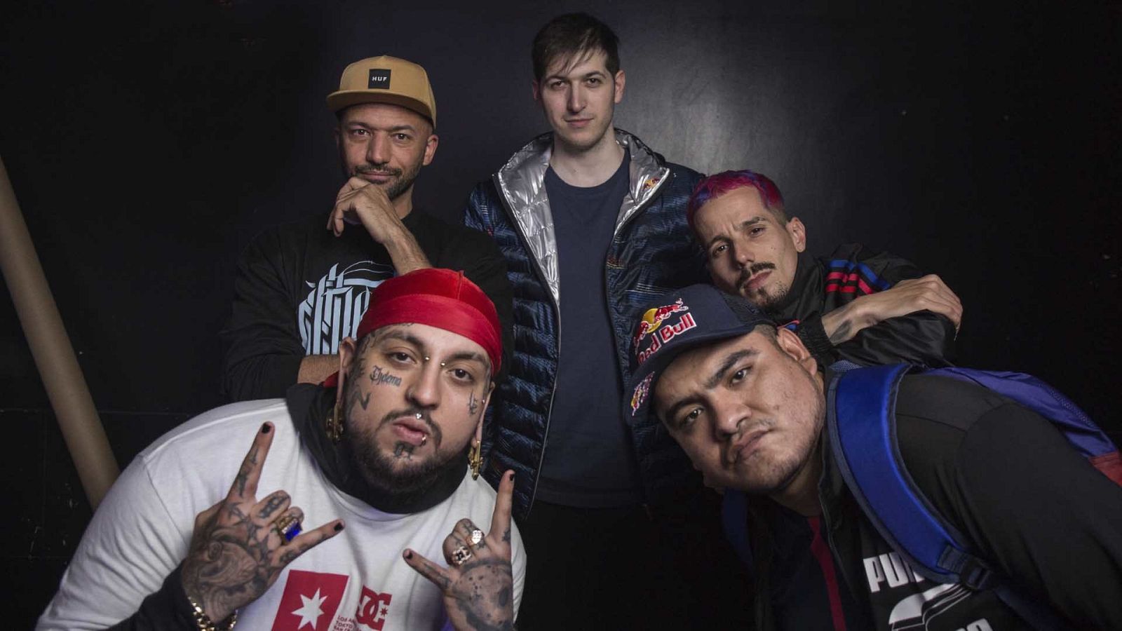 Chuty, Skone, Aczino, Lobo Estepario y DJ Hazhe, en Réplica