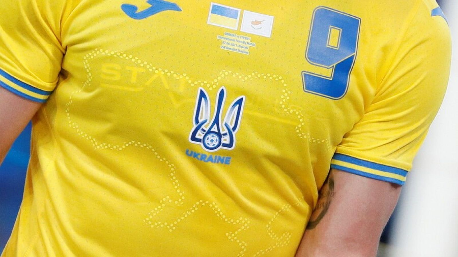 La camiseta de Ucrania para la Eurocopa 2021 con la península de Crimea