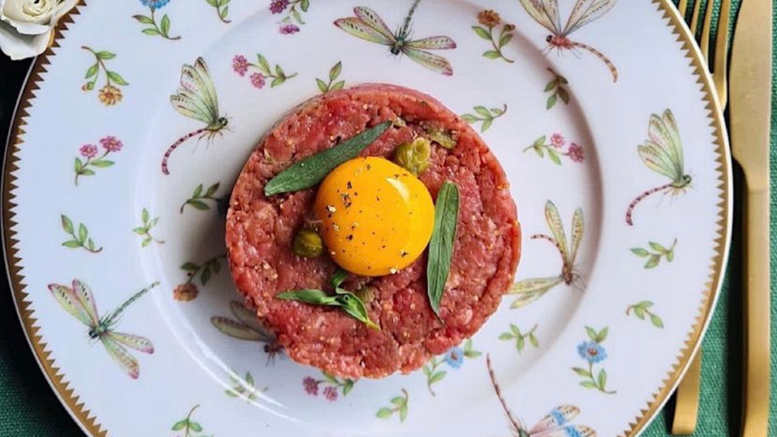 Receta de Steak tartar con boniato bicolor al horno de Amelicious