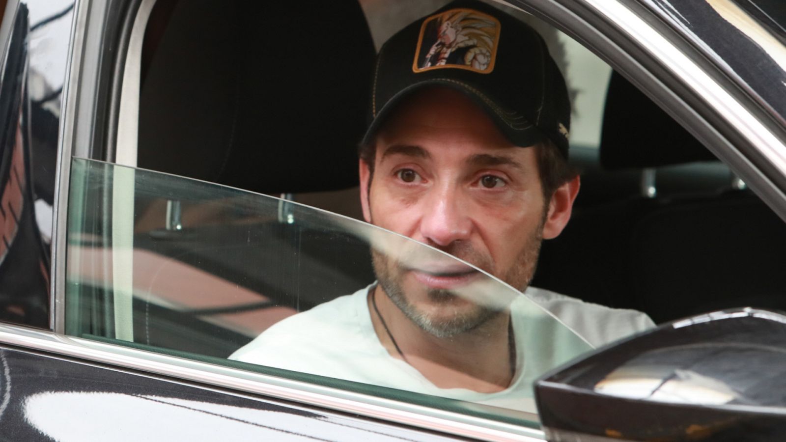 Antonio David,  "triturado, hundido y confundido"