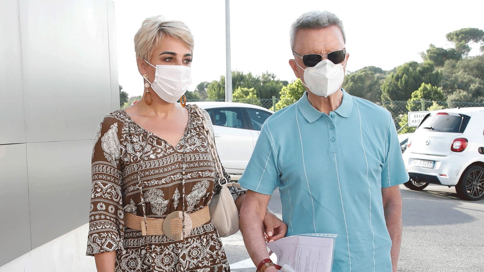 Ortega Cano sale con éxito de la operación de corazón. "Ha salido todo bien", dice Ana María Aldón