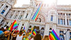 RTVE te ofrece documentales imprescindibles para conocer la historia y evolución del movimiento LGTBI