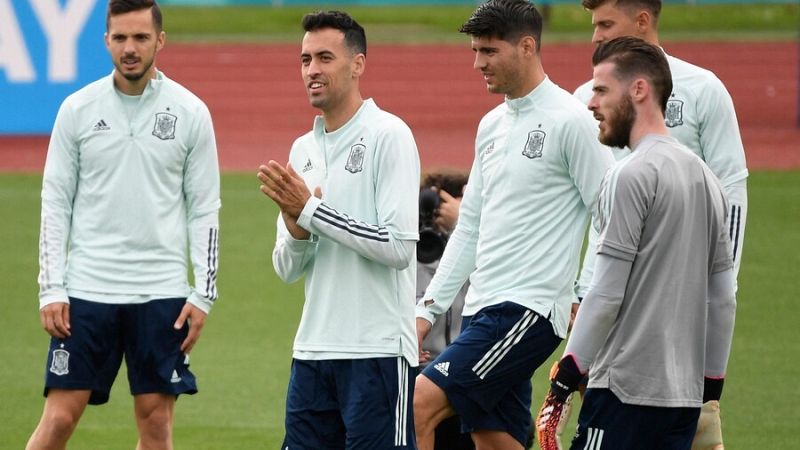 España afronta contra Eslovaquia una eliminatoria anticipada en la Eurocopa con el regreso de Busquets