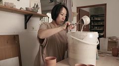 De Japón a un pueblo de Granada: Saika Taku, la ceramista de la ceniza