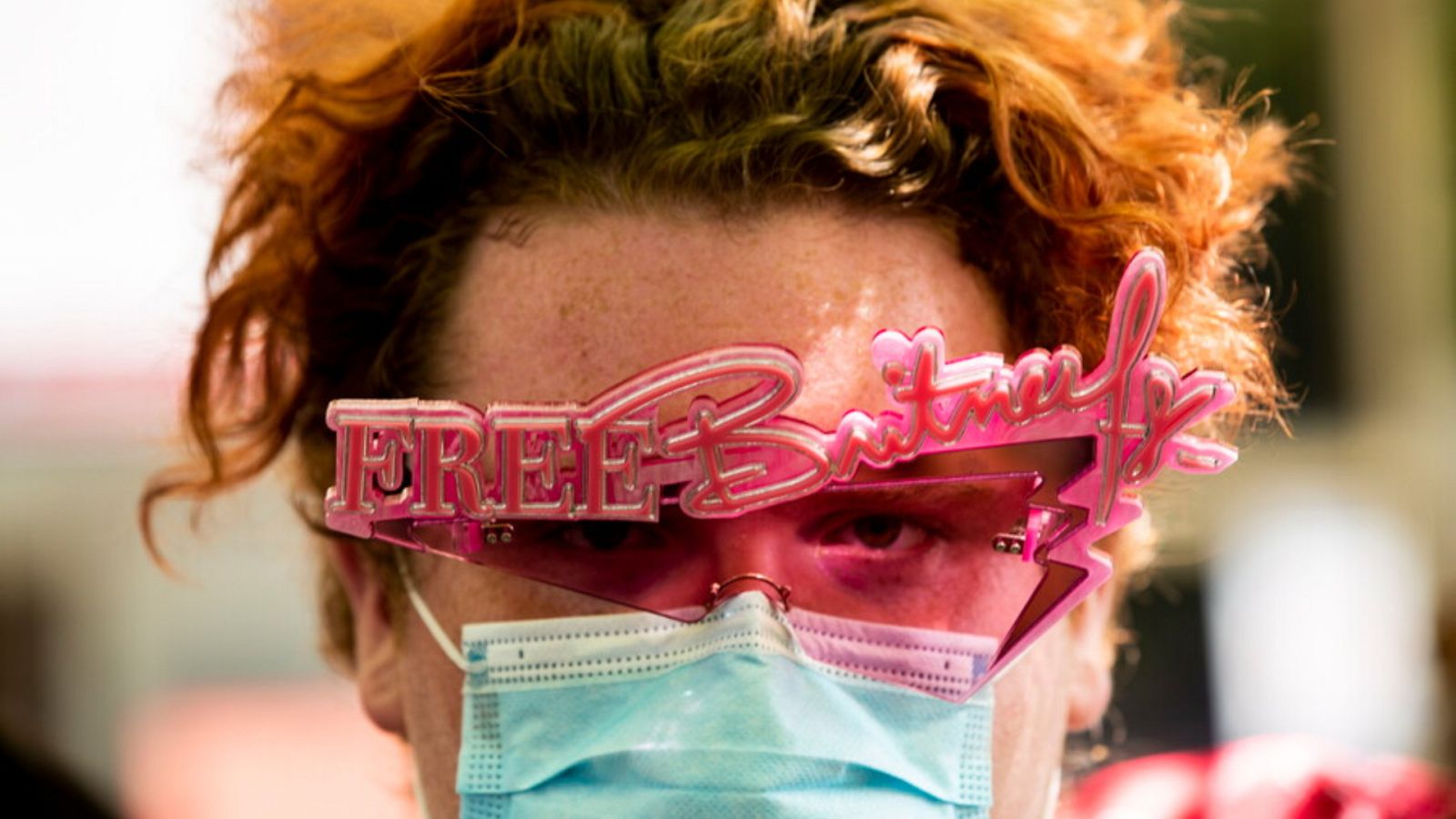 Manifestantes apoyan a Britney Spears