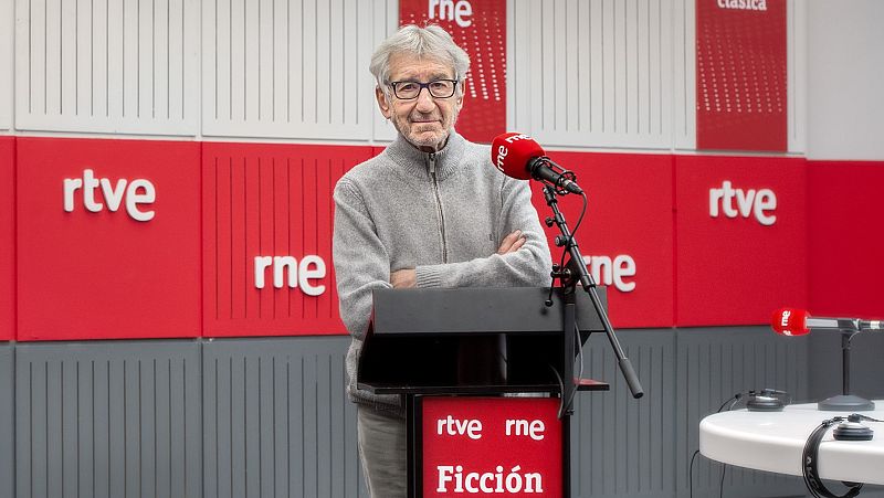 RNE recupera 'Los santos inocentes', con la voz de José Sacristán