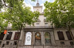 'El color como forma' y 'Toledo ve': Casa de México recupera para Madrid la memoria del artista Francisco Toledo