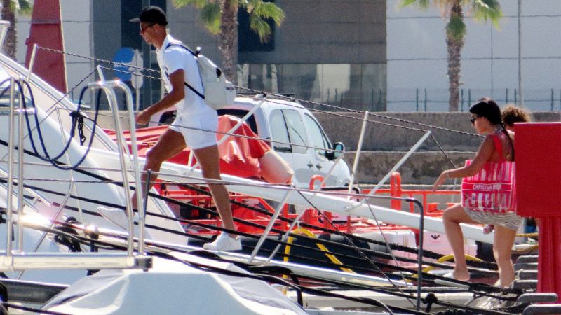 De Cristiano Ronaldo a Tamara Falcó: así disfrutan los famosos de sus vacaciones