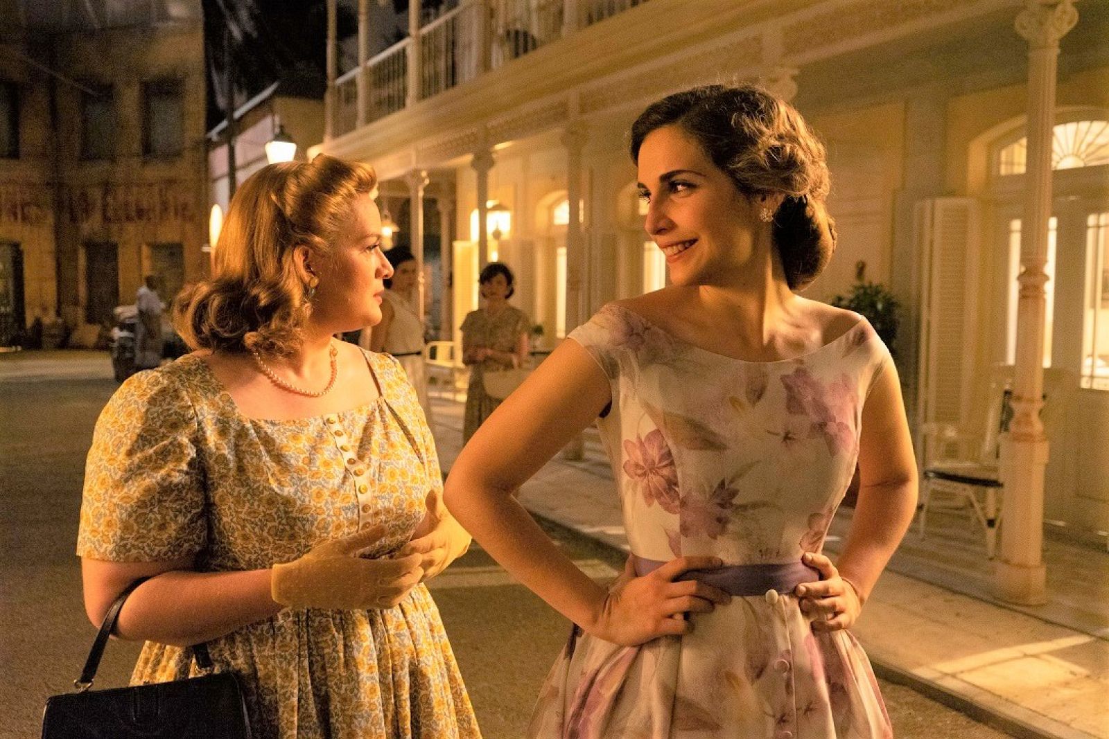 Dos Vidas: Julia llega a Río Muni en busca de su abuela