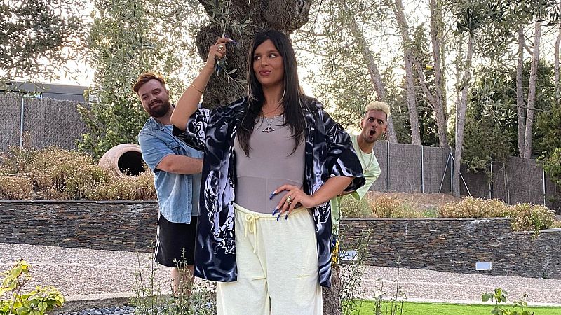 El ataque de risa de Ibai Llanos al escuchar la imitación de Nathy Peluso