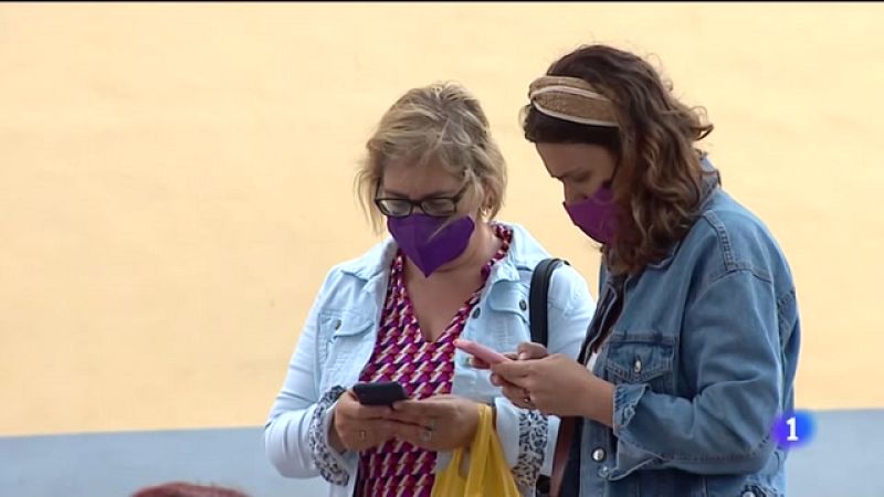 Canarias estrena el certificado COVID para acceder a restaurantes y locales cerrados