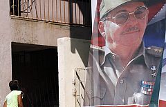 Cuba celebra su medio siglo de revolución sin grandes fastos