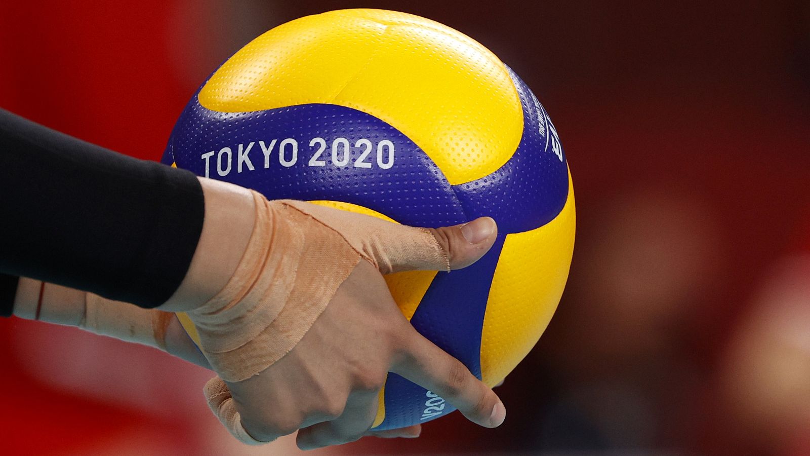 Volleyball - Women's Pool B - China v The Russian Olympic Committee