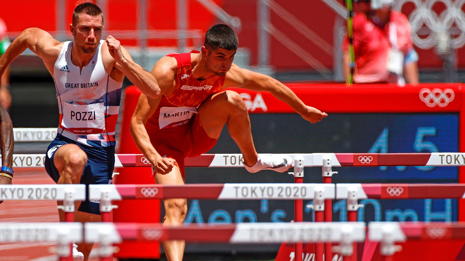 Asier Martínez, en la final de 110m vallas