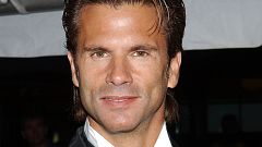 Lorenzo Lamas, 'El rey de las camas', se casa por sexta vez. ¿Será la definitiva?