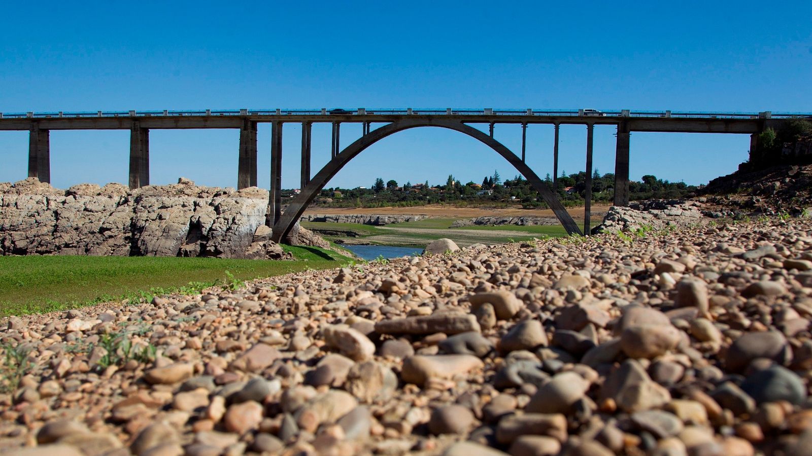 En la imagen, estado del embalse del Ricobayo en Zamora
