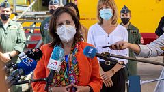 Robles: "Si no entra más gente en los aviones es porque la situación para entrar en el aeropuerto es dramática"