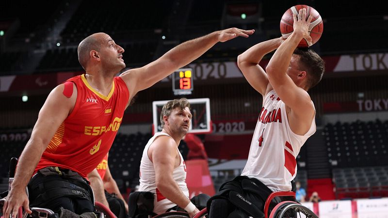 España aplasta a Canadá y suma su segunda victoria consecutiva 