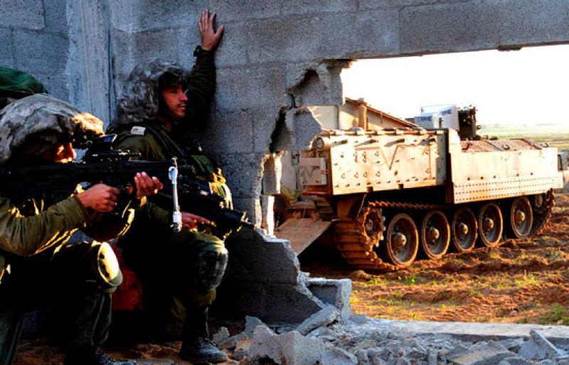 Israel dejará de bombardear la Franja cada día durante tres horas para que entre la ayuda