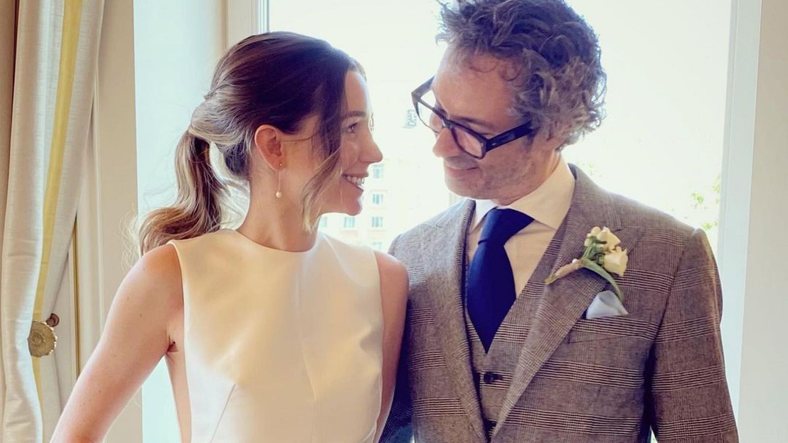 James Rhodes y Micaela Breque se casan,