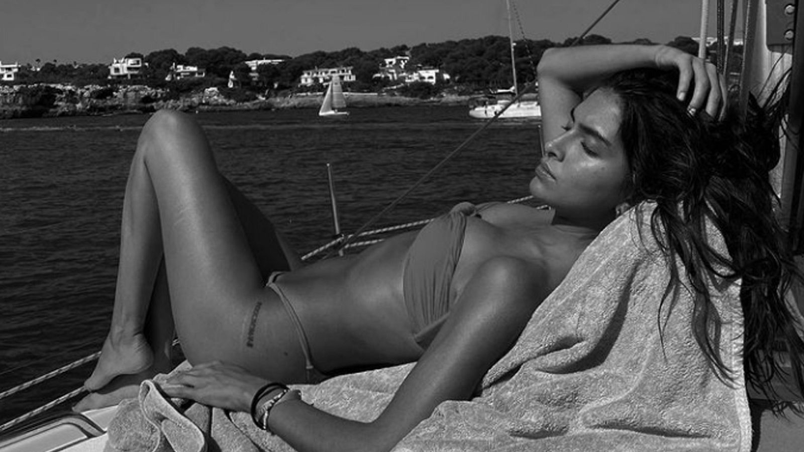 Lucía Rivera, la influencer que posa como una actriz