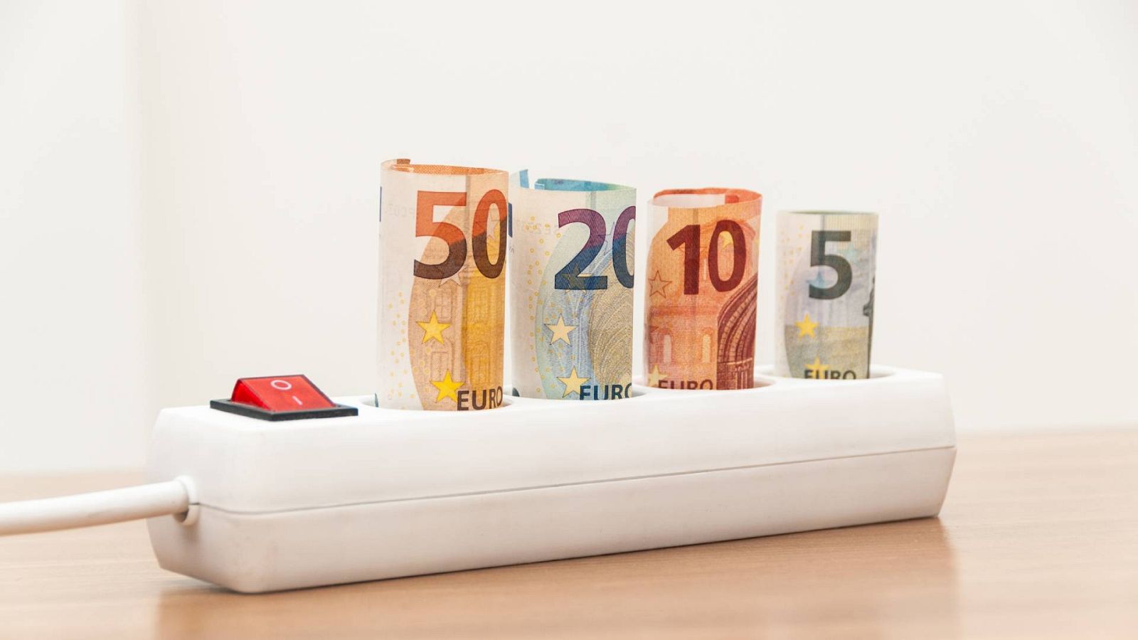 El precio de la luz en el mercado mayorista sigue imparable