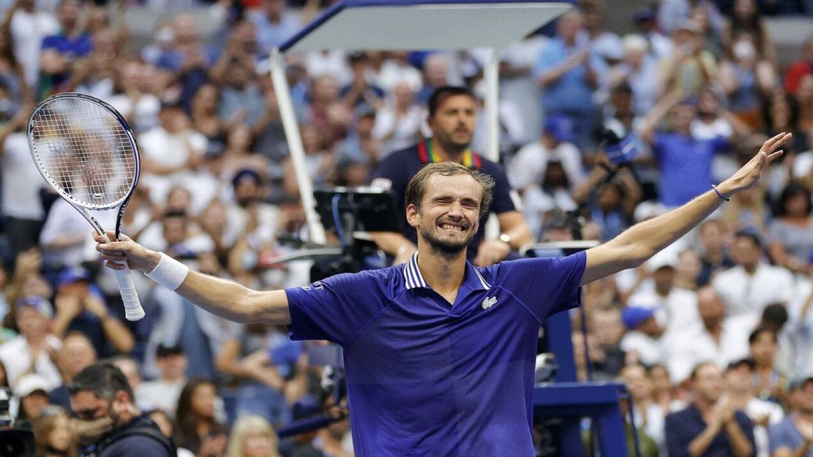 Medvedev derrota a Djokovic y gana el US Open, su primer Grand Slam
