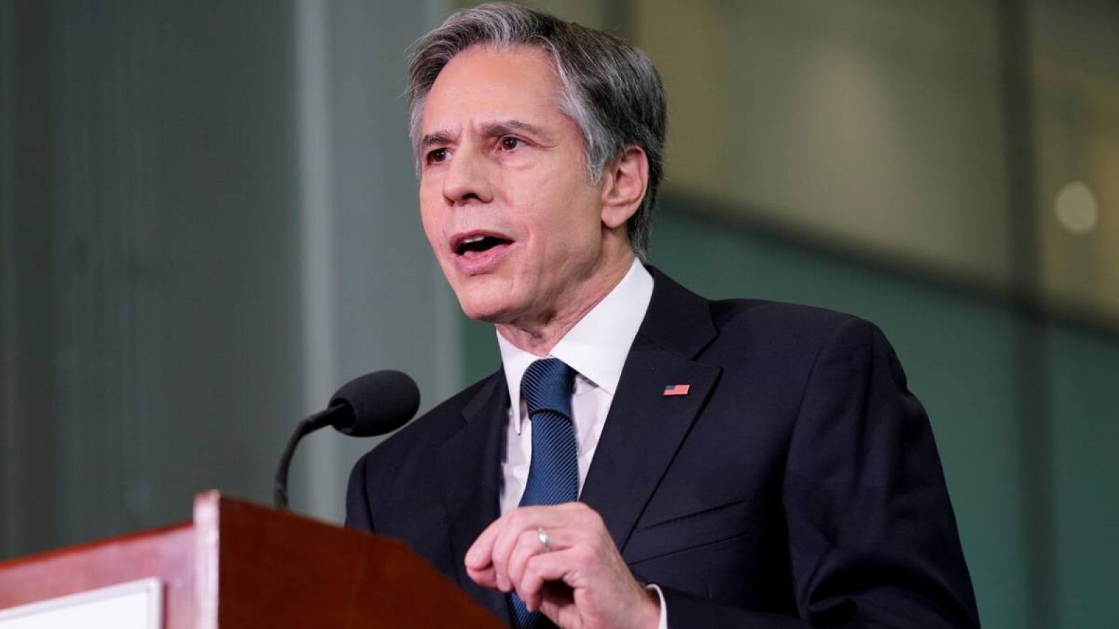 Antony Blinken defiende la salida de Afganistán ante el colapso del Gobierno en Kabul