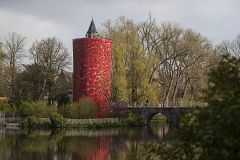 El arte y la arquitectura contemporáneas en diálogo con el patrimonio histórico de Brujas en Metrópolis