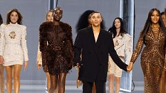 Olivier Rousteing celebra 10 años en Balmain con Naomi Campbell, Carla Bruni y Beyoncé