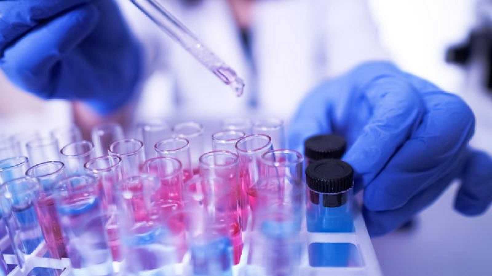 La OMS recomienda un tratamiento con anticuerpos monoclonales contra la COVID-19