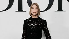 De Barbara Pravi a Rosamund Pike: invitadas VIP al desfile de Dior