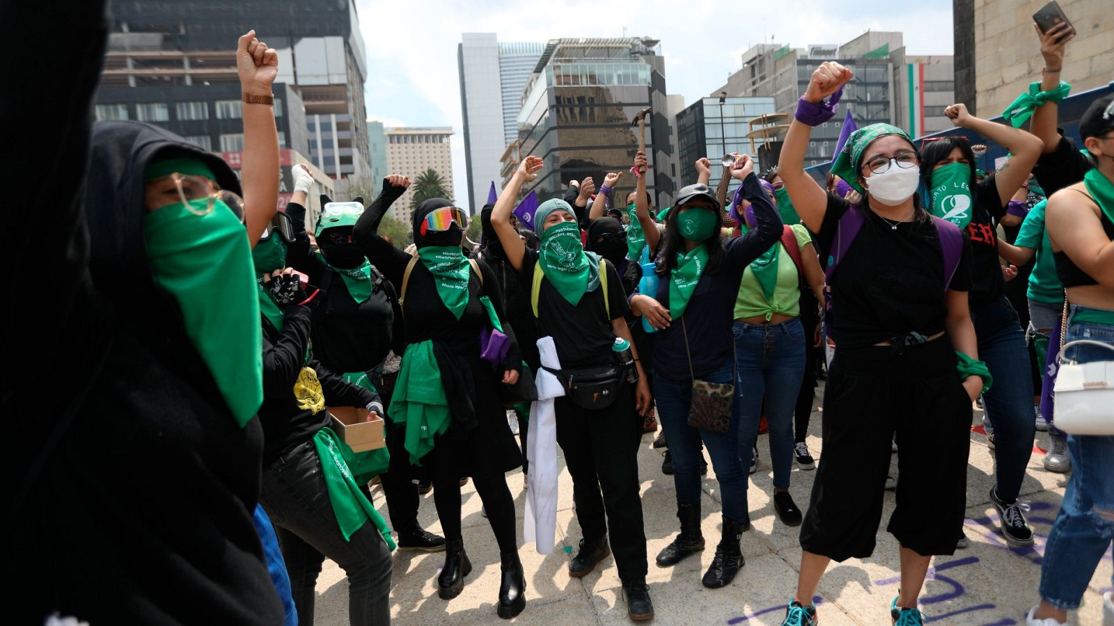 Colectivos feministas se manifiestan durante el Día de Acción Global por un aborto legal y seguro