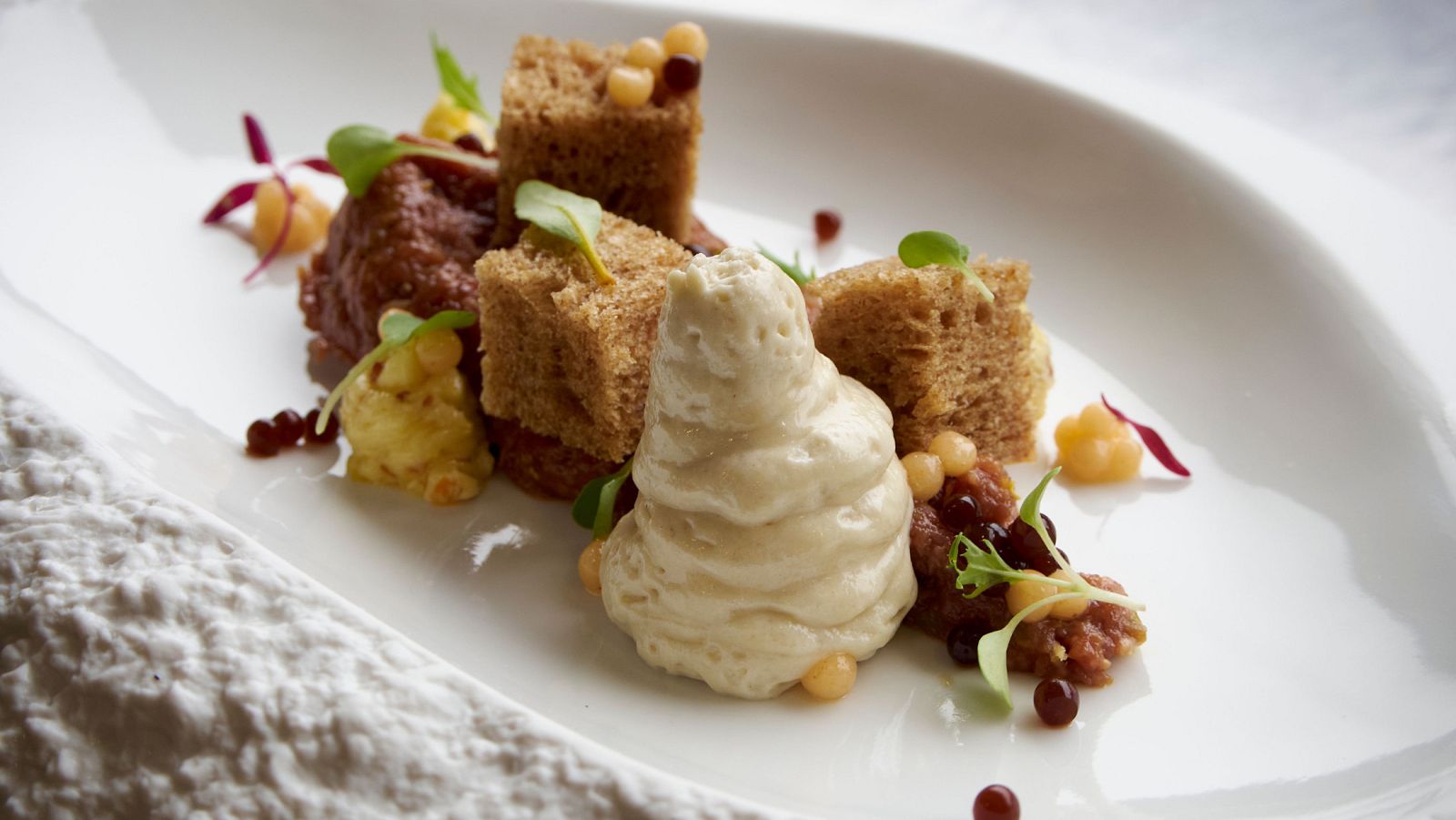 Receta de steak tartar de vaca gallega con mantequilla