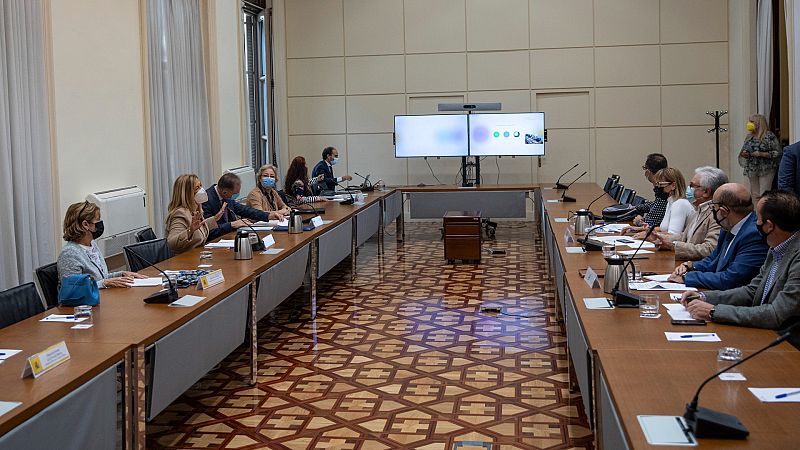 El Gobierno propone una subida del 2% en el salario de los empleados públicos en 2022