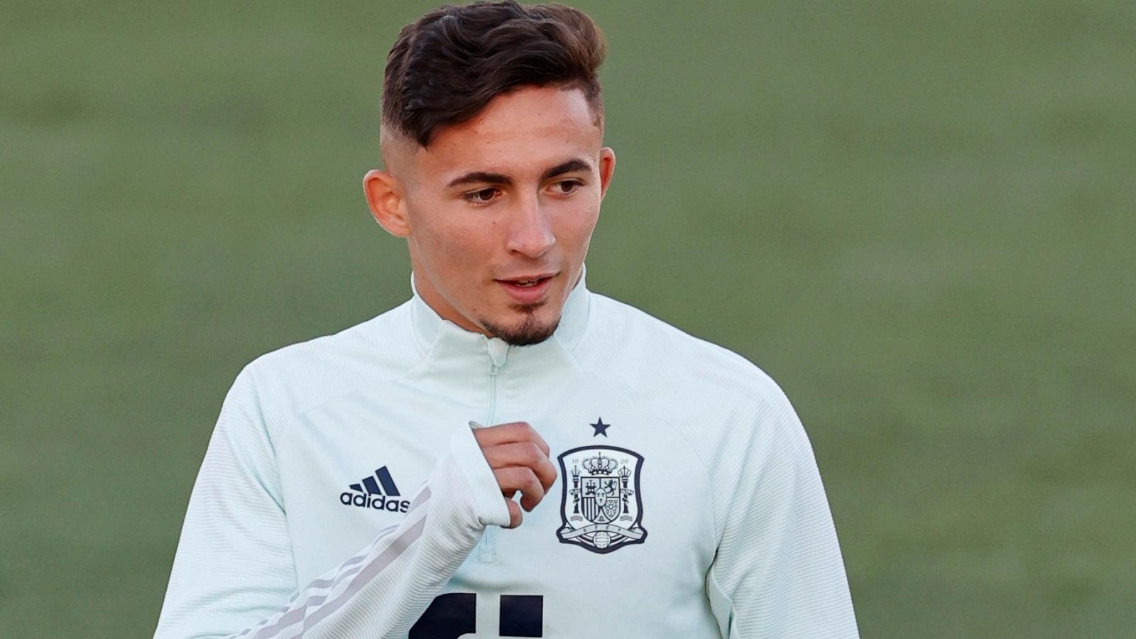 Yeremi Pino - entrenamiento selección española