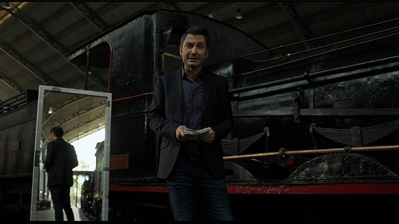 La historia que hay detrás de lo nuevo de Carlos del Amor. ¿Por qué ese nombre?