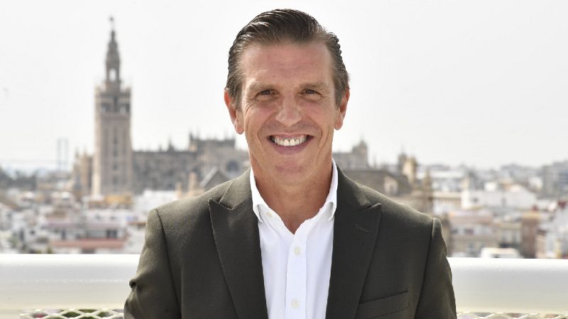 Vicky Martín Berrocal y El Cordobés son familia y los divorciados más ejemplares