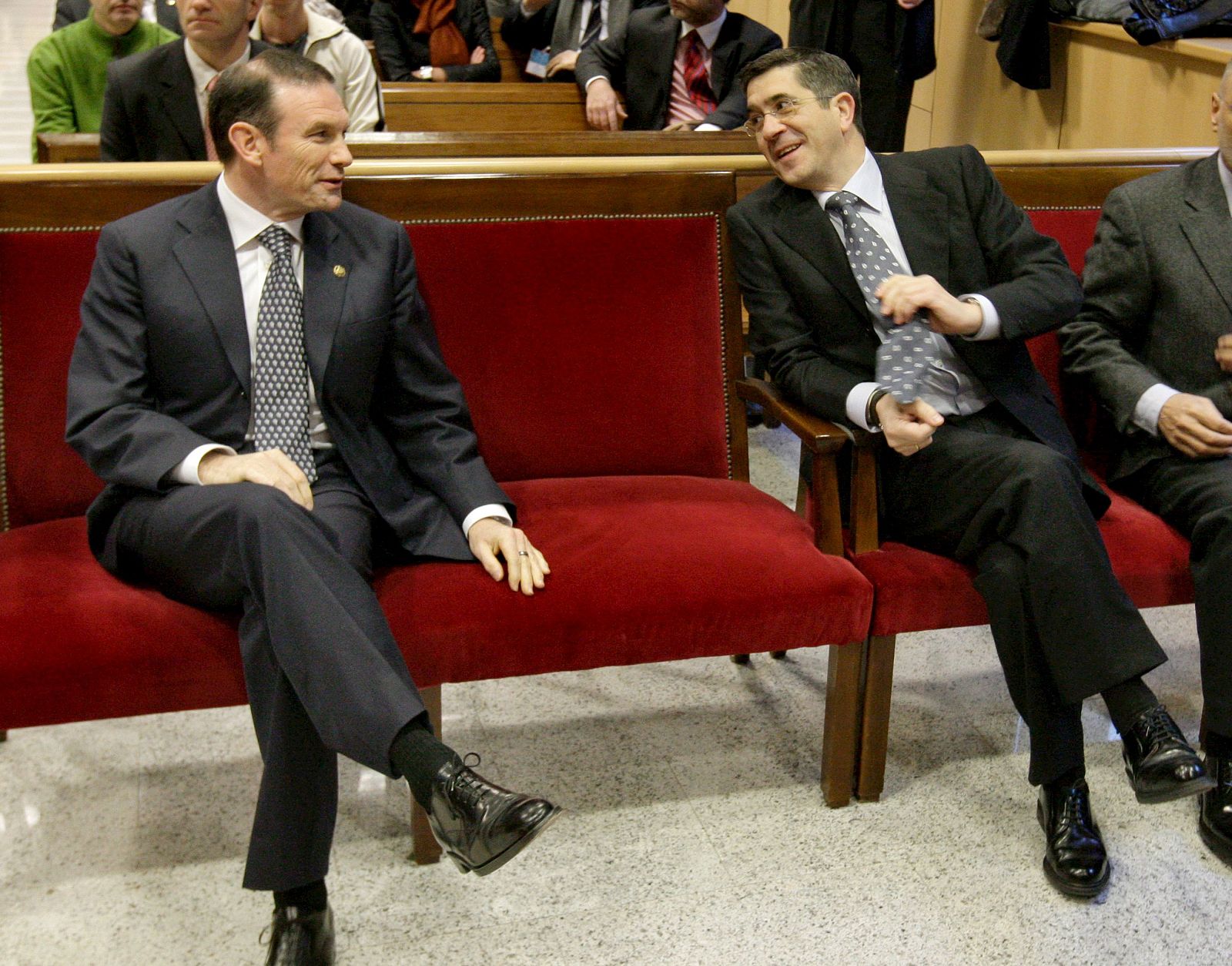 EL TRIBUNAL ARCHIVA EL CASO CONTRA IBARRETXE, LÓPEZ, ARES Y BATASUNA