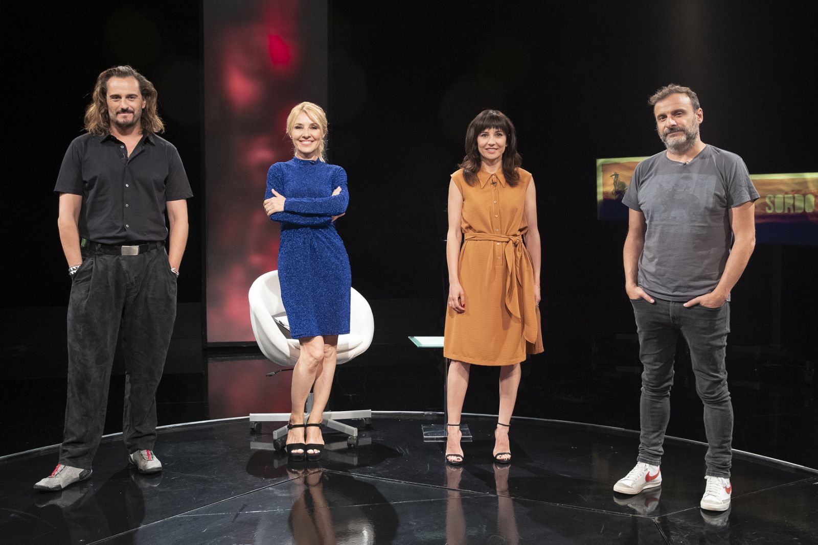 Cayetana Guillén Cuervo con Asier Etxeandia, Marian Álvarez y Alfonso Cortés-Cavanilla