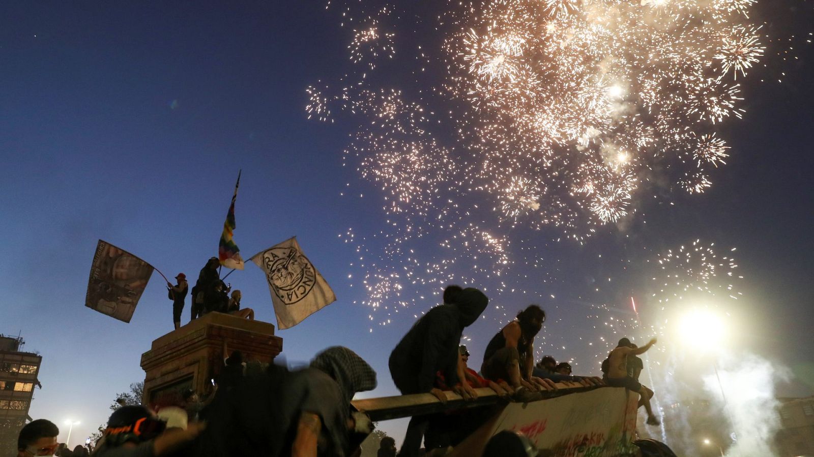 Chile inicia la redacción de la Carta Magna en el aniversario del estallido social