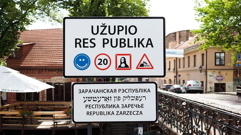 Uzupis, el barrio bohemio de Vilna declarado Rep�blica Independiente